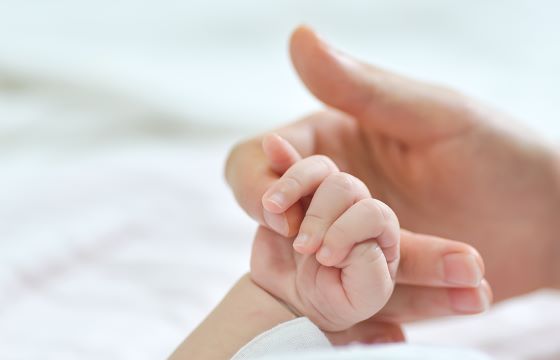 Dojčenie, rodičovstvo a epilepsia